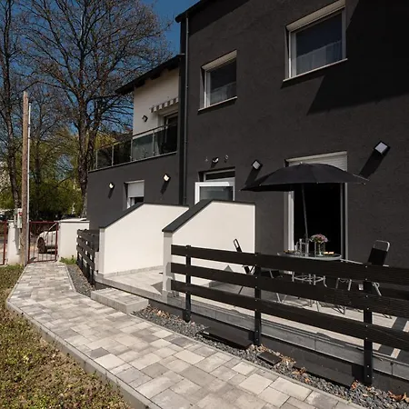 Apartmán Koezponti, Jol Felszerelt Apartman Terasszal Siófok